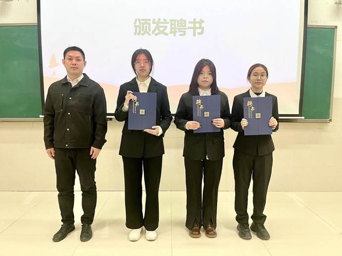 c744e648bb18cc151d356a362537ccc1